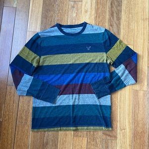 American Eagle Long Sleeve T-shirt